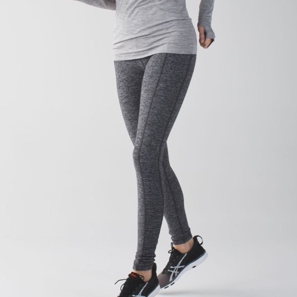 Lululemon Run Turn Around Tight Heathered Black High‎ Rise Size 4 Activewear Gym
